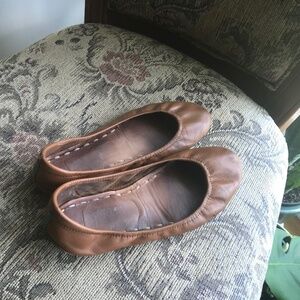 Tieks Matte Tan Classic Ballet Flat size 8
